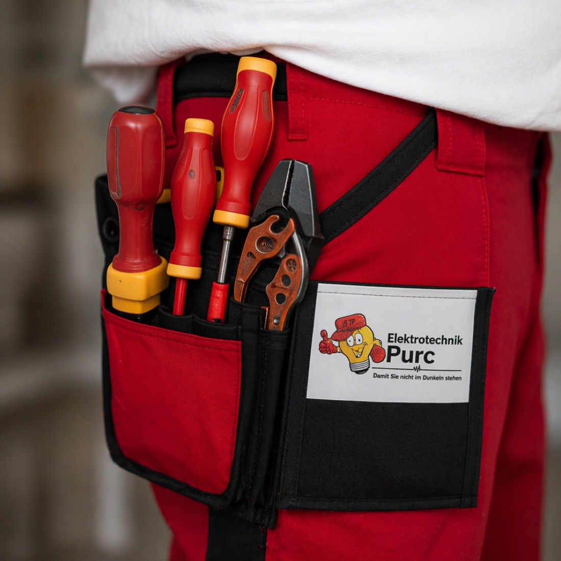 Profi-Werkzeug von Elektrotechnik Purc griffbereit